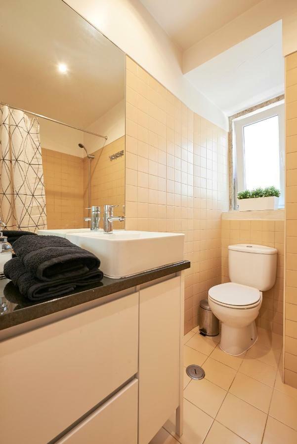 Salgadeiras Suites - Bairro Alto Lisboa Kültér fotó