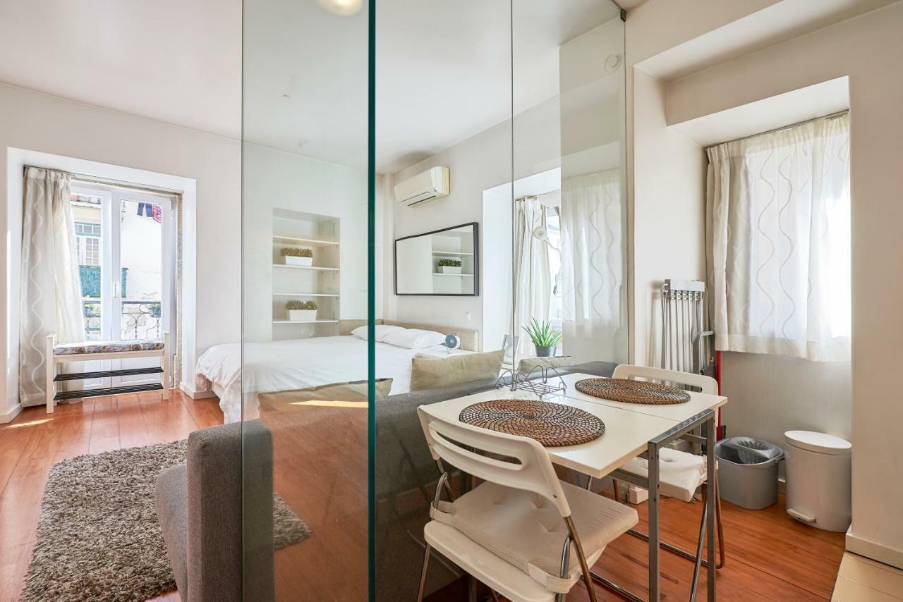 Salgadeiras Suites - Bairro Alto Lisboa Kültér fotó