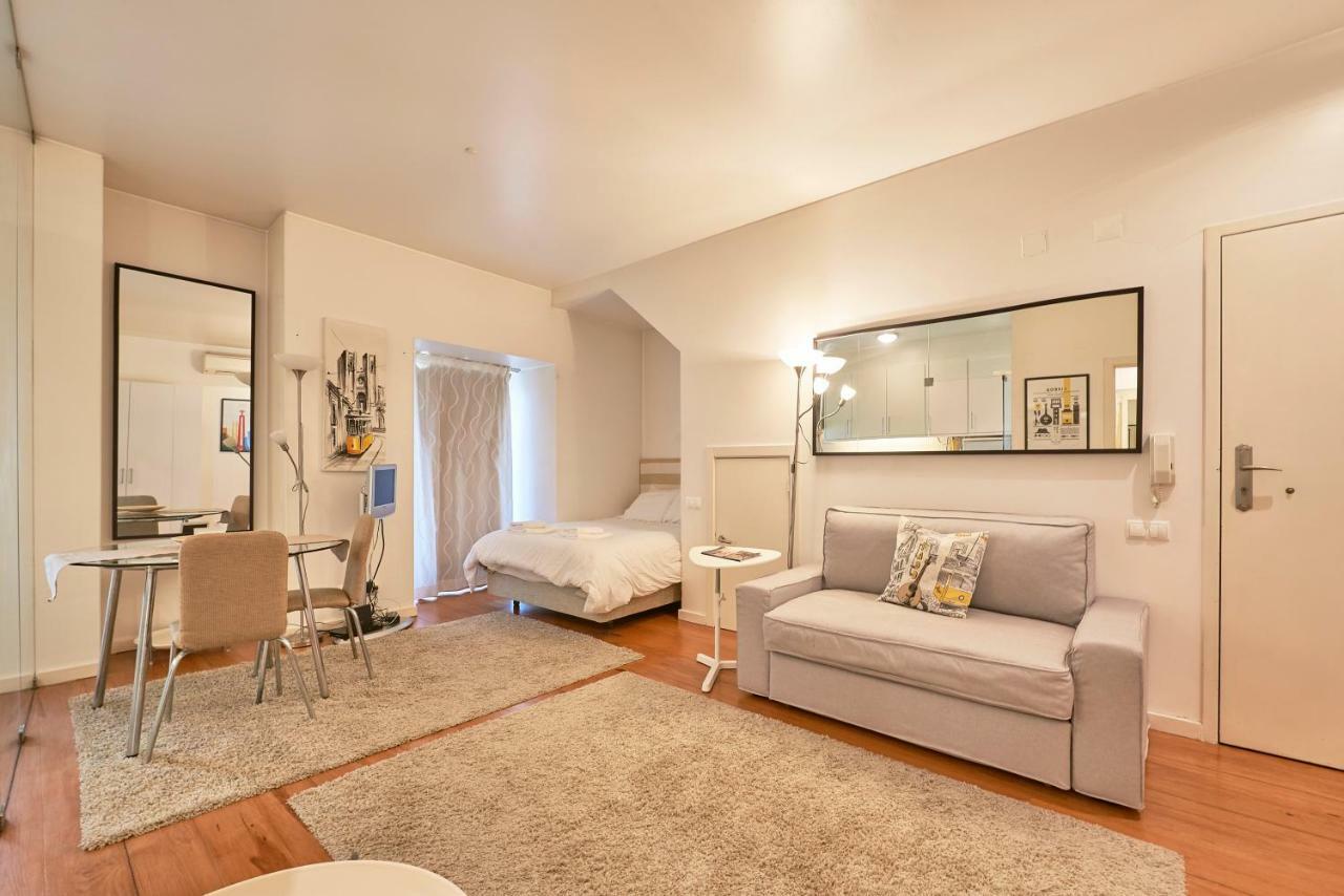 Salgadeiras Suites - Bairro Alto Lisboa Kültér fotó